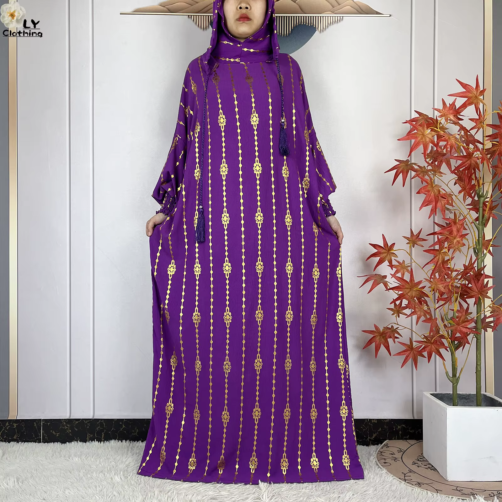 Abaya en Coton Manches Longues avec Capuche
