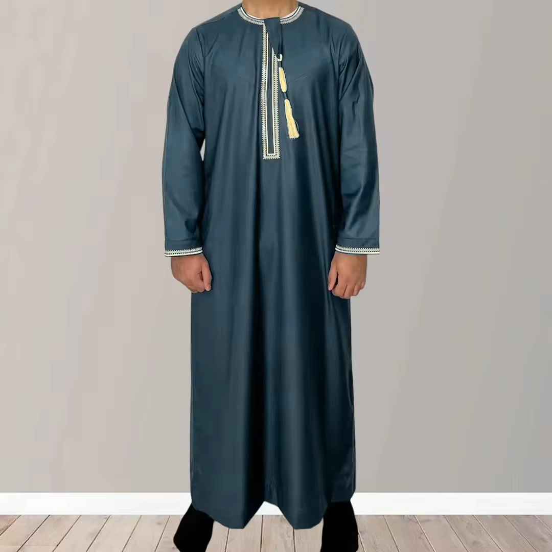 Abaya Longue Brodée Unisexe, pour toutes les saisons
