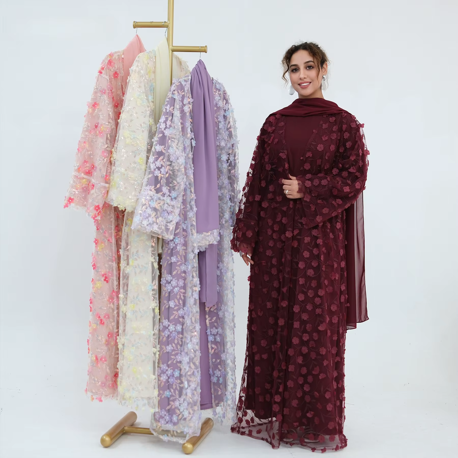 Abaya Dentelle 3 Pièces avec Broderie