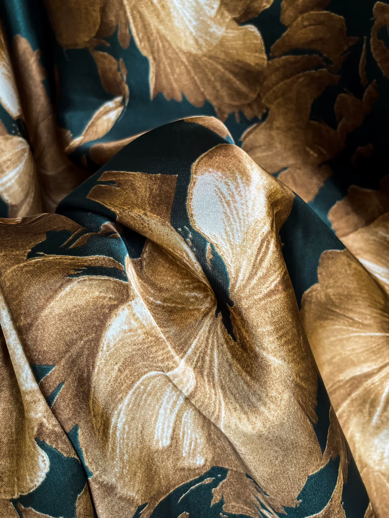 Abaya de Dubaï  Manches Courtes Ample avec Grand Foulard