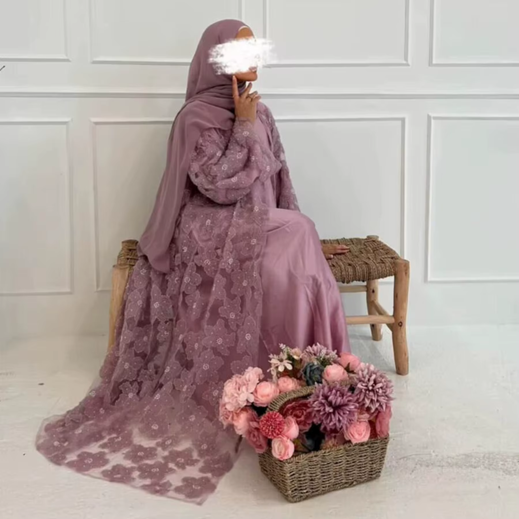  Abaya Dubai dentelle florale perlée