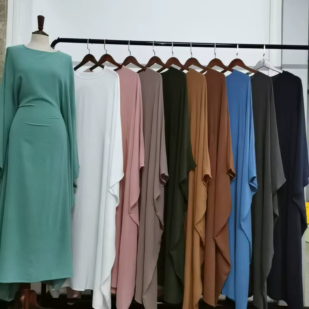 Abaya  Dubaï Manche Aile de Chauve-souris avec Ceinture Ajustable Discrète