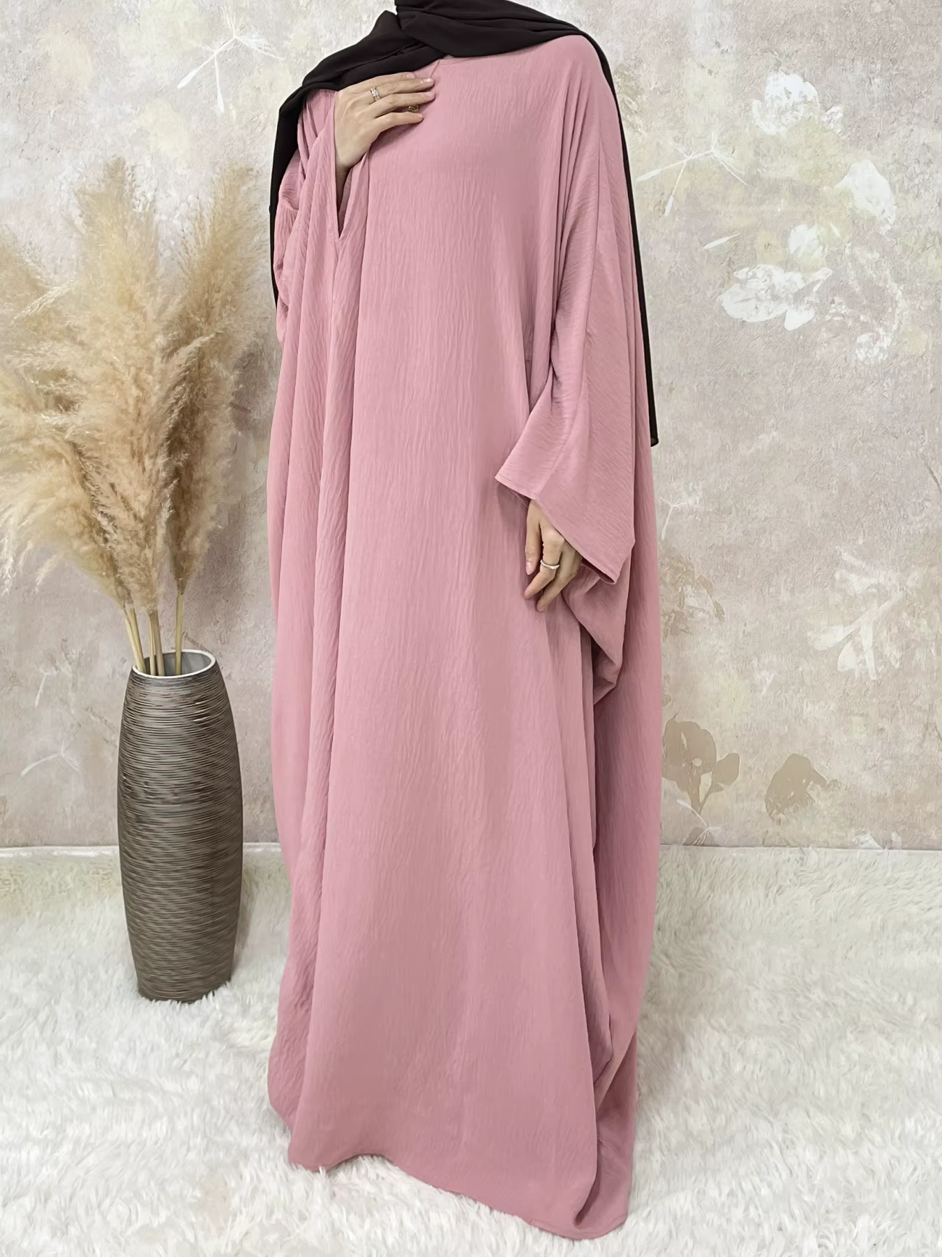 Abaya  Dubaï Manche Aile de Chauve-souris avec Ceinture Ajustable Discrète