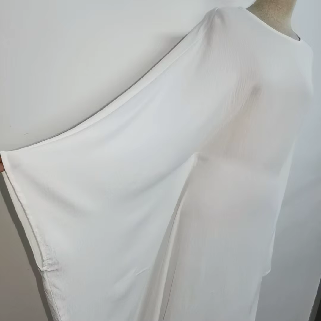 Abaya  Dubaï Manche Aile de Chauve-souris avec Ceinture Ajustable Discrète