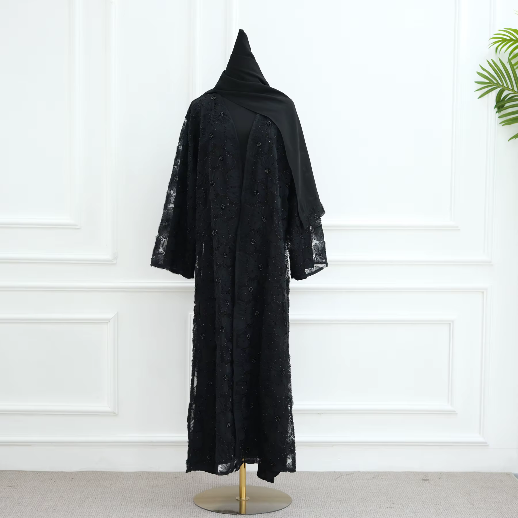  Abaya Dubai dentelle florale perlée