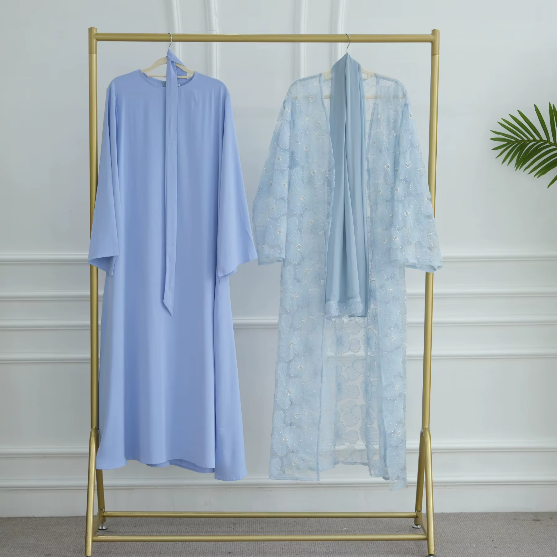  Abaya Dubai dentelle florale perlée